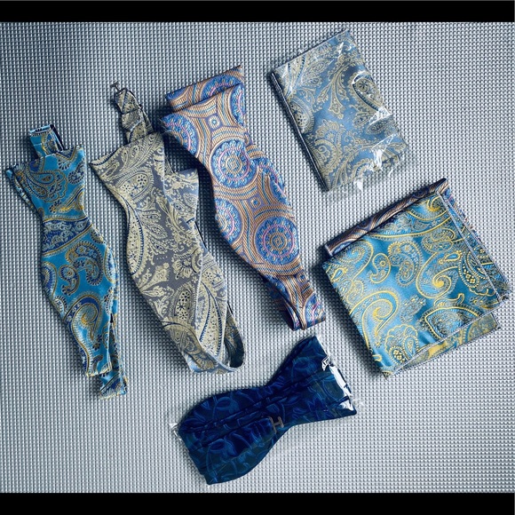 Bow ties set of 4 - Picture 1 of 6